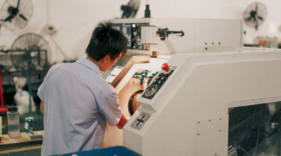 Secure Document & Data Destruction for Warehouses & Distribution Centers.